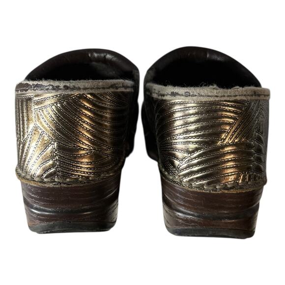 Dansko XP Women’s Embossed Career Nursing Clogs Gold Size 39 US 8.5 - Picture 5 of 9